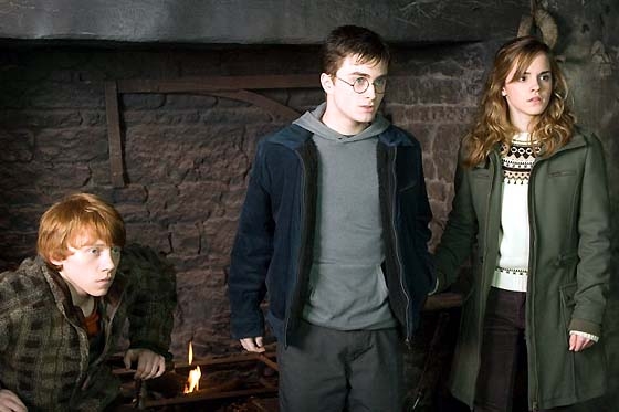 
	
	Daniel trong phần 5 của loạt phim Harry Potter vào năm 2006.